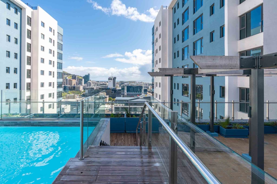 To Let 2 Bedroom Property for Rent in Foreshore Western Cape